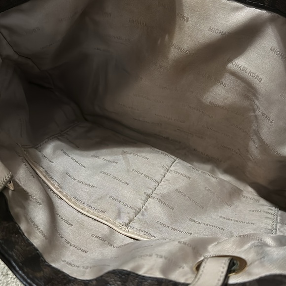 Michael kors Tote - Picture 6 of 9